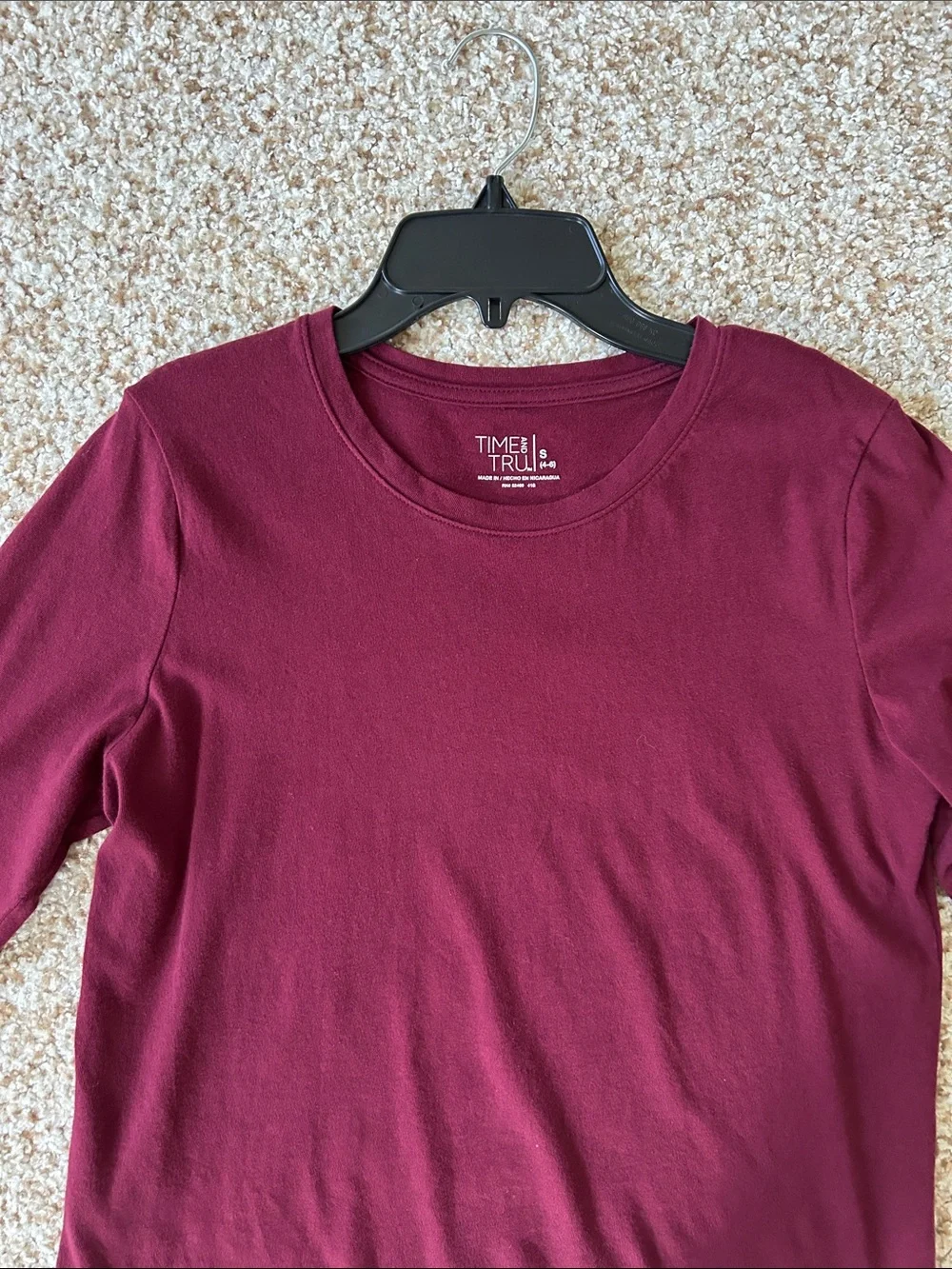 Time and Tru Long-Sleeve Crewneck Top - Wine